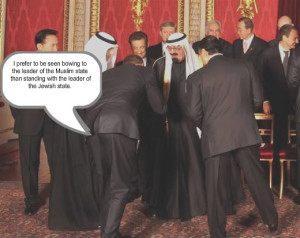 obama-bows-to-saudi-king-2-1